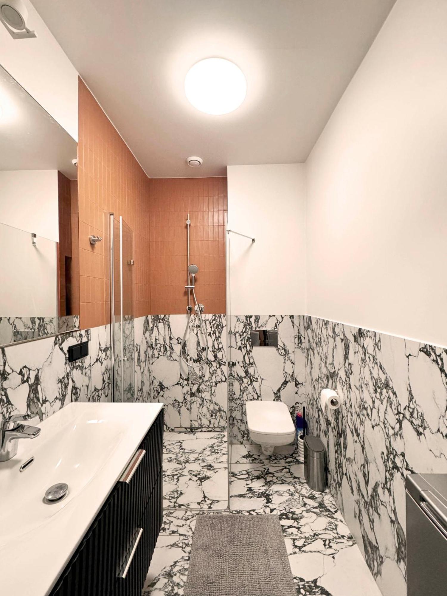 Elegant Apartment In The City Center Wrocław Eksteriør bilde